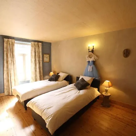 D'apothecarius Entre Namur Et Dinant بيت للعطل Fosses-La-Ville