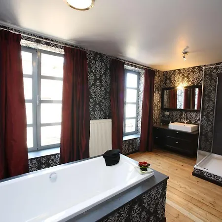 D'apothecarius Entre Namur Et Dinant بيت للعطل