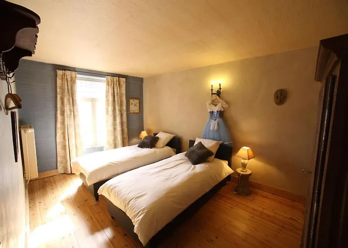 Gites D'Apothecarius Entre Namur Et Dinant Holiday home Fosses-La-Ville